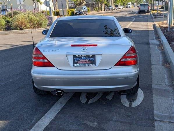 2003 Mercedes-Benz SLK320 - Descapotable de la Clase SLK - $4,988 (Diamond Auto Sales)63485022324993124