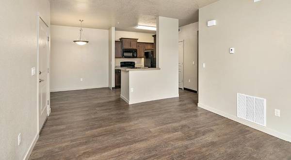 $1,625 / 2br - 990ft2 - Must-See 2 BR/2 BA Apartment with Pet Play Area Fun (Meridian)63981532713218123