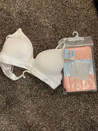 Girls tights and bra 1