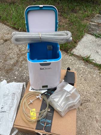SoClean CPAP Cleaner Used w/ New Hose and adapter 1