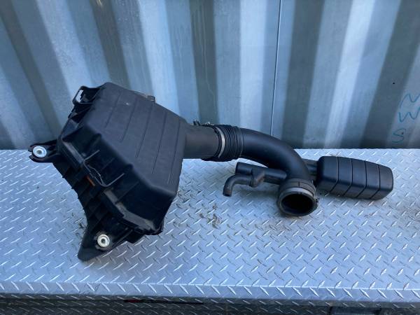 Chevy Camaro air intake 1
