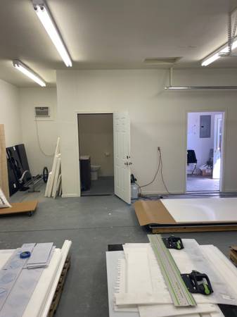 $900 Office and shop (Richland horn rapids industrial)63850861603841122
