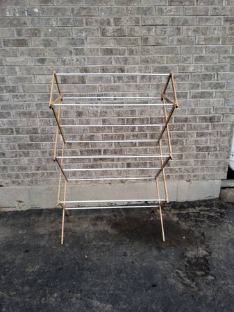 DG35 Freestanding Wooden-Folding Clothes Drying Rack 1