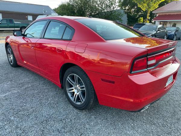 2014 Dodge Charger RT - - $9,500 (LANCASTER)63613597935617124