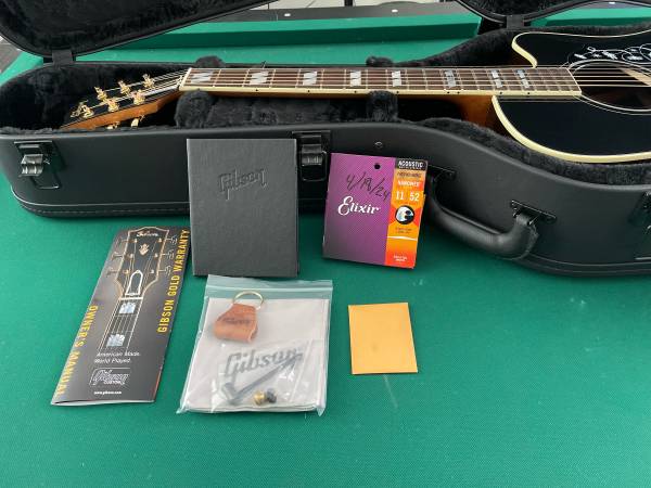 Gibson songwriter Jerry Cantrell Fire Devil 1