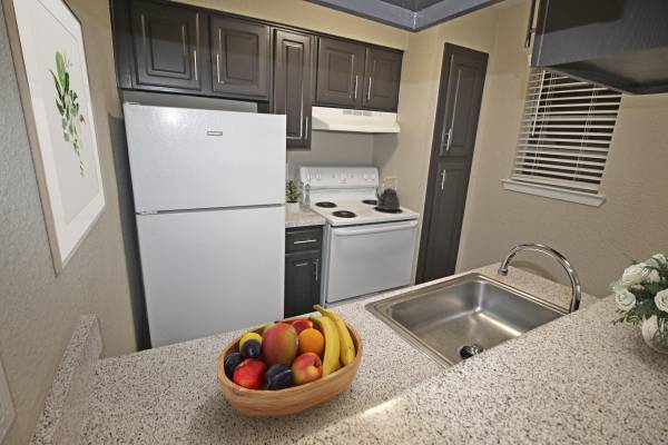 $850 / 1br - 486ft2 - Rent Special if You Move In Before 09/15 (5951 Melody Lane Dallas, TX)63796257492225123