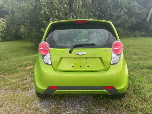 Chevy Spark 2014 - $3.200 (Jeffersonville)63654695548931122