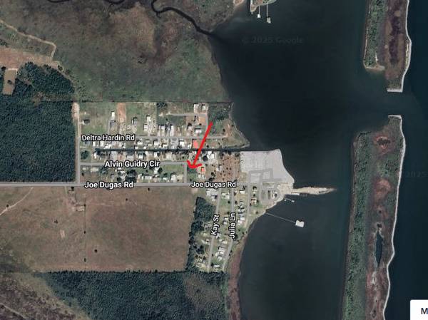 Hackberry Gulf Access Lot for Lease 1