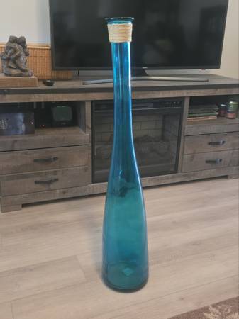 Tall Blue Glass Vase – 1