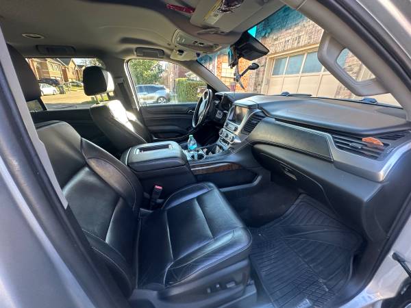 2018 Chevrolet Suburban - $16,500 (Dallas)63439654760065123
