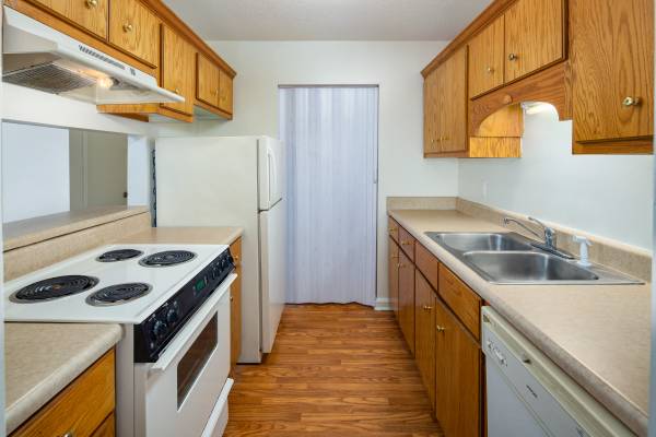 $1,250 / 2br - 965ft2 - Cool Down In Your New Home At Breckenridge Villas I!! (North Augusta)63825471479681123