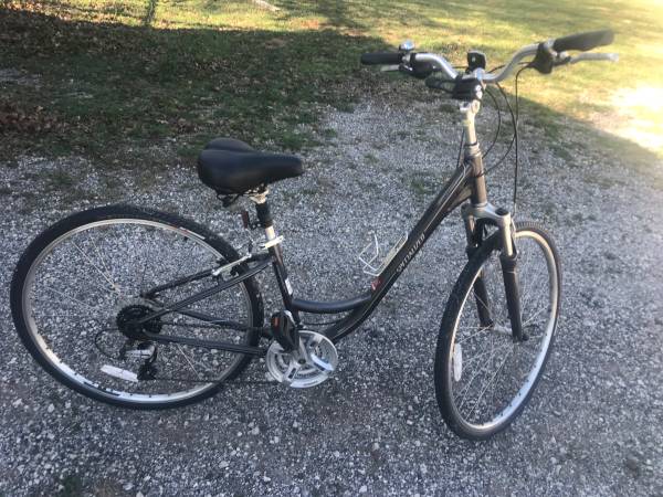 Specialized Crossroads step through 1