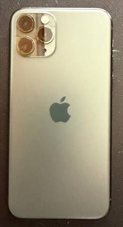 iPhone 11 Pro 64GB Midnight Green with extras - cell phones - by