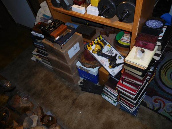 Some Bibles...KJV and NKJV...study Bibles etc 1