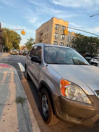 2002 HONDA CR-V LX AWD - $6,000 (brooklyn)63654711767937123
