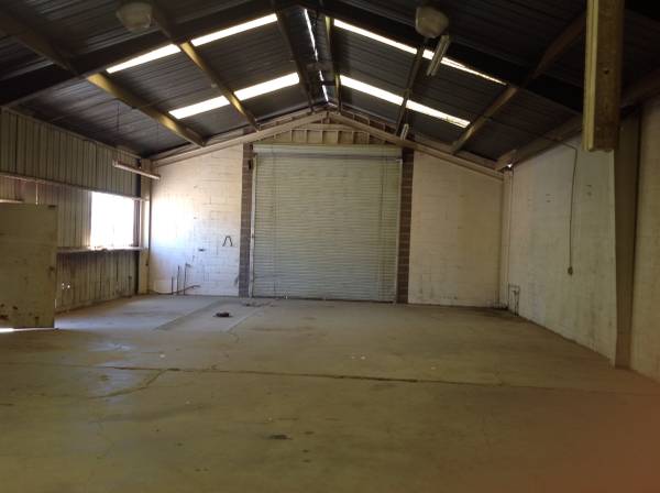 $4,000 / 6500ft2 - Tienda, Patio y Oficina en Alquiler HWY 41 (Lemoore)63777340737281124