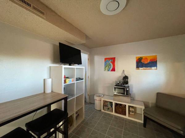 $650 / 1br - Private Rooms For Rent (Cimmaron Hills)63687154034563123