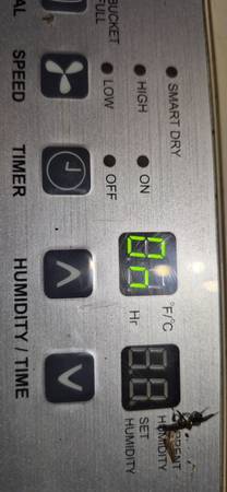 Haier Dehumidifier - $75 (East Bridgewater)63439001561857121