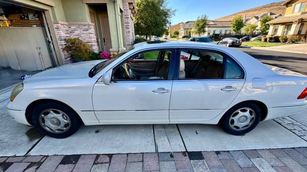 Lexus LS430 - $4.900 (dublin / pleasanton / livermore)63624220623491123