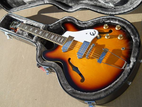 Epiphone Casino Inspired by John Lennon 1
