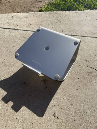 Rain Design mStand - Aluminum Laptop Stand, Good Condition 1