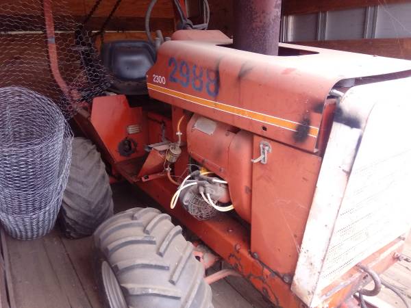 Ditch witch ride on trencher. 1