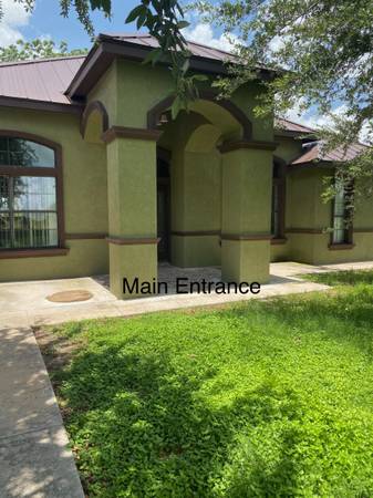 $2,100 / 3br - 2200ft2 - COUNTRY HOME (Weslaco)64198889626370121