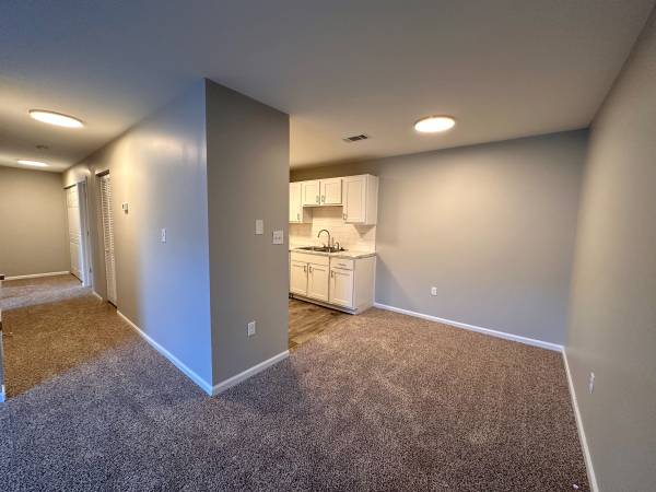 $1,395 / 2br - Move In for Just $250! First Month Rent Special63815667258627122