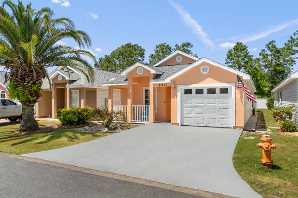 $2400.00 / 3br - 1332ft2 - Cute house close to the beach63910577678851120