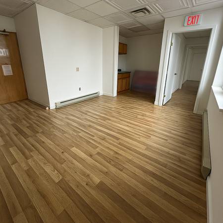 $2,950 / 1500ft2 - 1500 SF Office – Newly Renovated – Uptown Kingston (kingston)64035735538433123