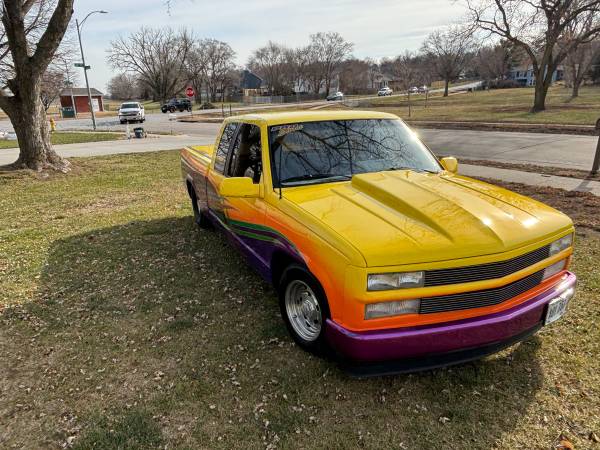 Chevy C-1500 - $23,000 (Omaha)63469613874689122