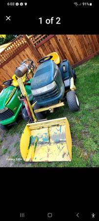 Runs well front loader craftsman COMES WITH 54 INCH DECK. NOT INSTALLED 1