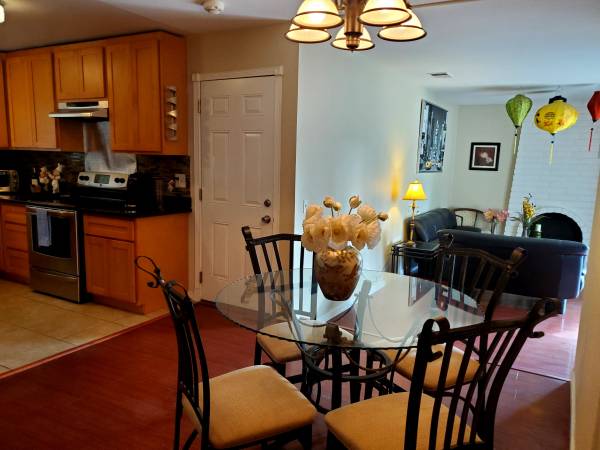 $1,595 Master Bedroom Private Ba Assigned Parking San Jose Evergreen Areargr (san jose south)63834318323073123