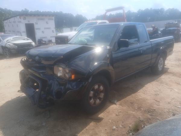 2001 Nissan Frontier 1