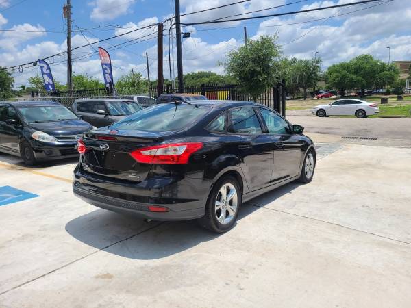 2014 Ford Focus, clean title, no accidents, we finance - $7,800 (Houston)63617067628673123