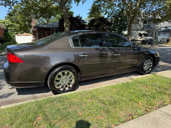 2008 Buick Lucerne runs great It looks beautiful, fully loaded - $2,500 (Staten island)63470890139265121