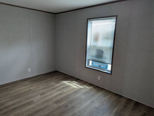 $59,999 / 3br - 1152ft2 - Brand New 3BR/2BA Home – Lot 95, Parkwood Village, Burt, MI (Burt, MI)64198881442689124
