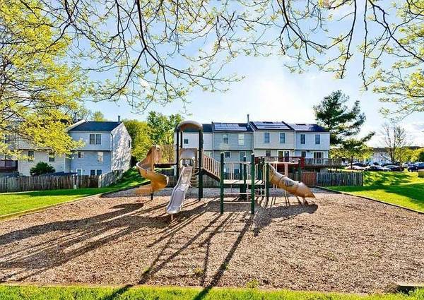 $900 / 1br - Habitación en alquiler en adosado de Beltsville63843416463875122