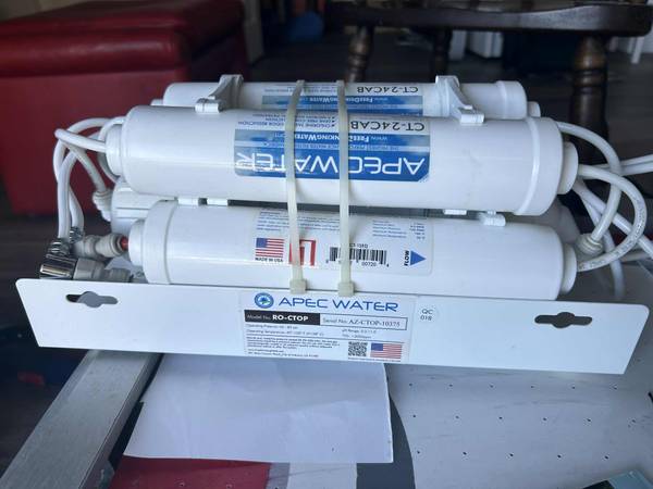 ApecWater Reverse Osmosis Water Filter 1
