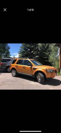 Land Rover LR2 2008 - $8,500 (Winnetka)63619111878913121