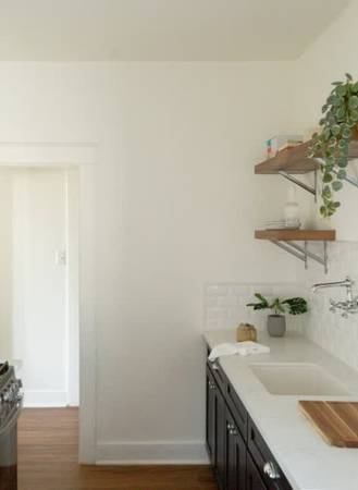 $1,650 / 350ft2 - Controlled Access/Gated, Flooring Throughout, Custom Kitchen Cabinets (1245 Vine St, Los Angeles, CA)64035737967105124