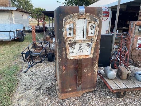 Yard sale photo