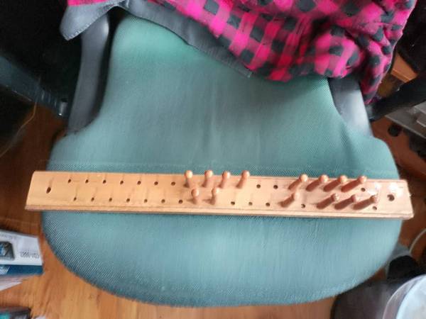 Wood Wall Hook Rack 1