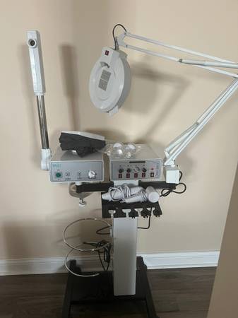 Facial MultiFuntion Machine Esthetician 1