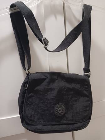 Kipling shoulder bag or crossbody purse 1