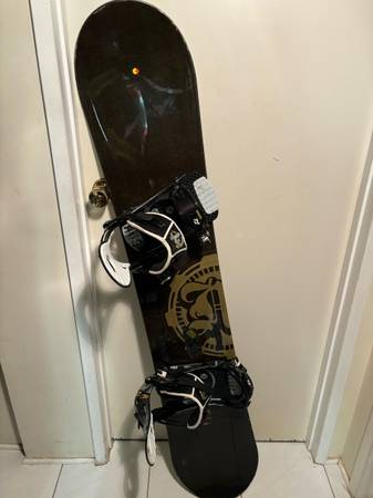 Morrow Snowboard with Ride mindings 151 cm 1