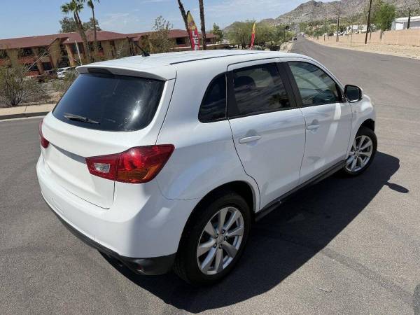 2015 Mitsubishi Outlander Sport - Photo 10