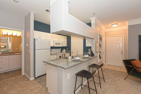 $1,480 / 1br - 818ft2 - Now showing! Gorgeous 818 Sq Ft 1 bed, 1 bath! Wonderful deal! (Alpharetta)63964127923074124