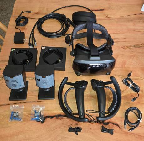 Valve Index - Full VR kit - used - video gaming - by owner