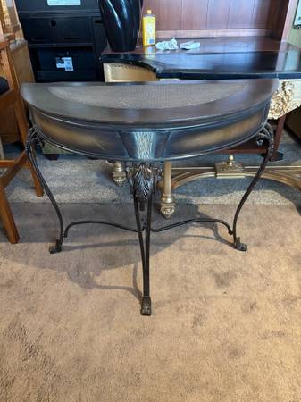 Entryway table 1